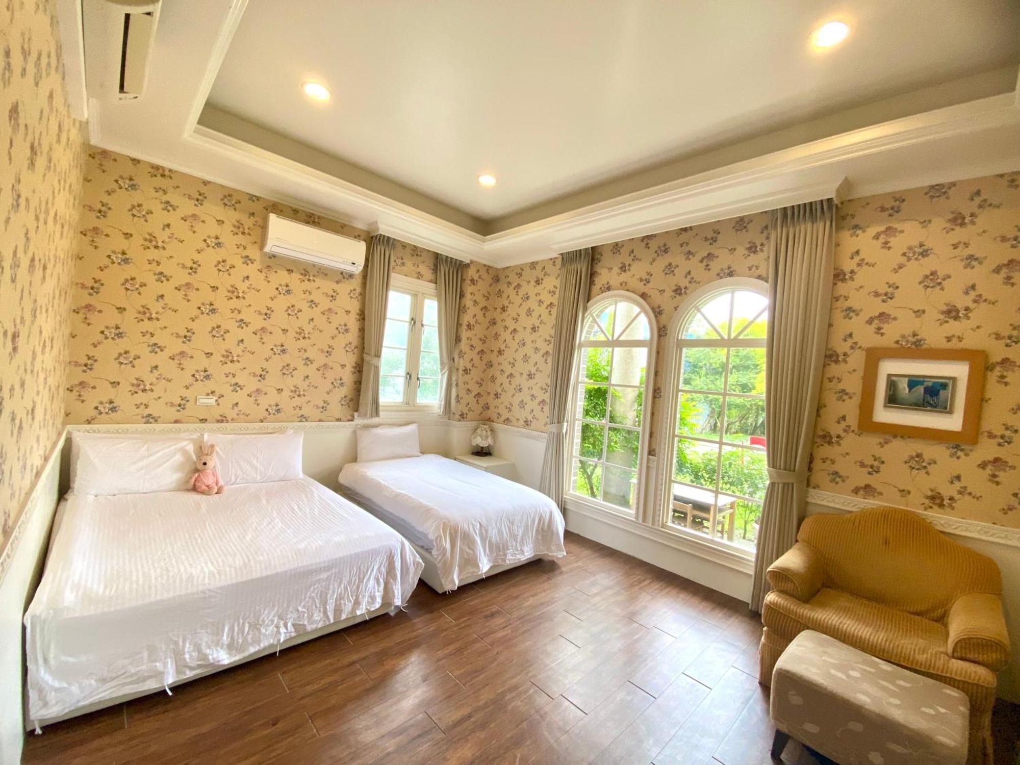 伊莎愛莉溜滑梯親子民宿 Wujie Habitación foto